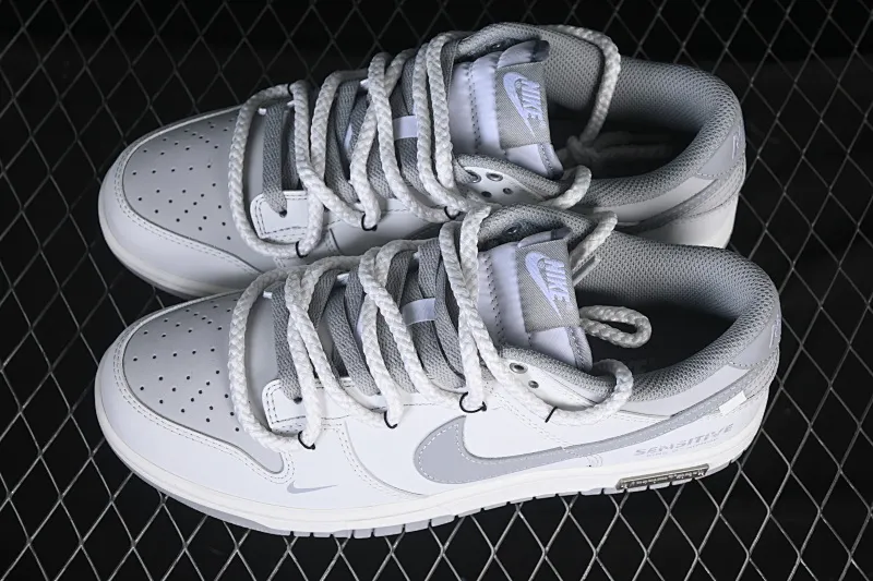 All categories Nk SB Dunk Series Nk SB Dunk Low High-end customized low-top sneakers Nike SB Dunk Low "Just Do It" Anniversary high-end customized low-top casual sneakers WG0508-040